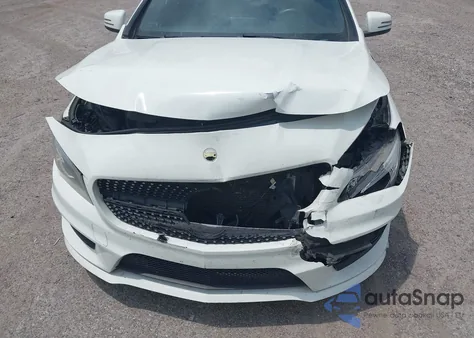 2014 Mercedes-Benz Cla 250 z USA, uszkodzony, nr VIN WDDSJ4EB3EN029614